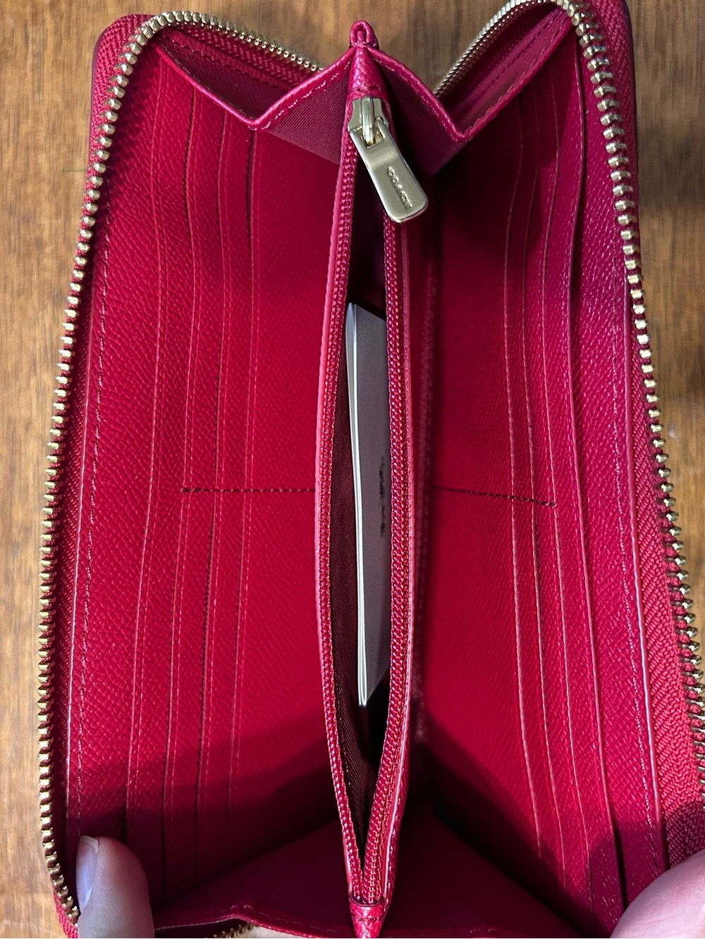 NWT COACH True Red Zip-Around Signature Wallet - Picture 2 of 4